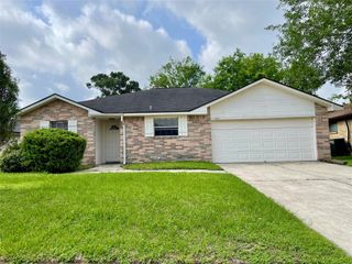 6310 Star Lake Drive, Houston, TX 77396