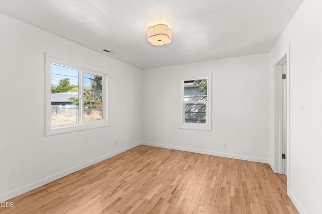 552 Haven Street, Medford, OR 97501