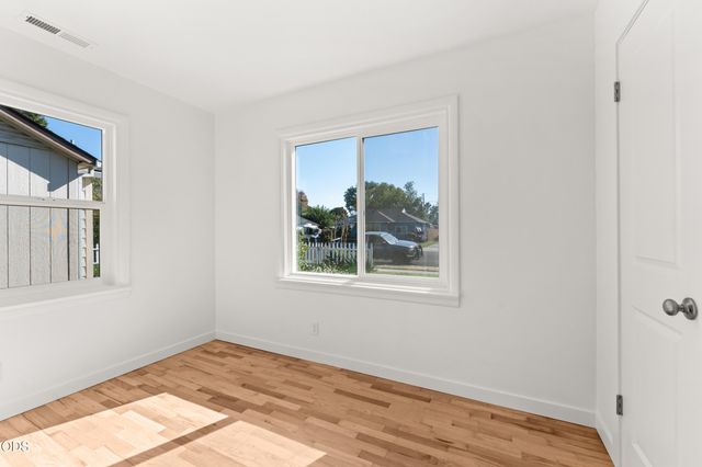 552 Haven Street, Medford, OR 97501