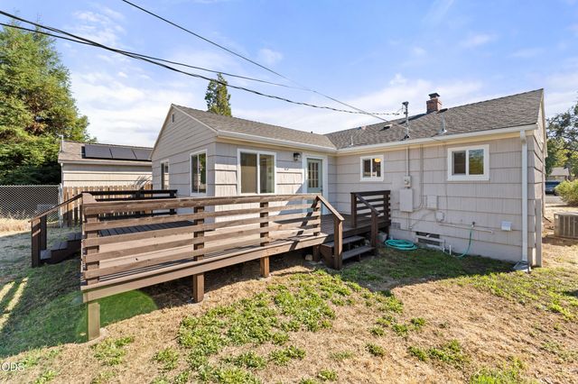 552 Haven Street, Medford, OR 97501