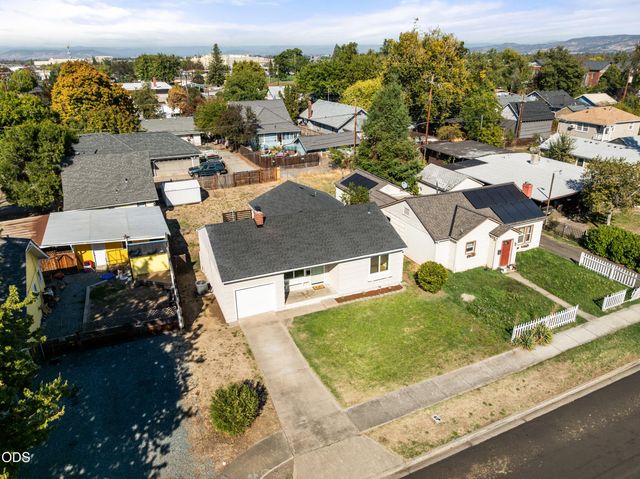 552 Haven Street, Medford, OR 97501