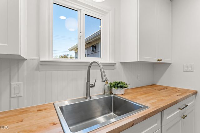 552 Haven Street, Medford, OR 97501