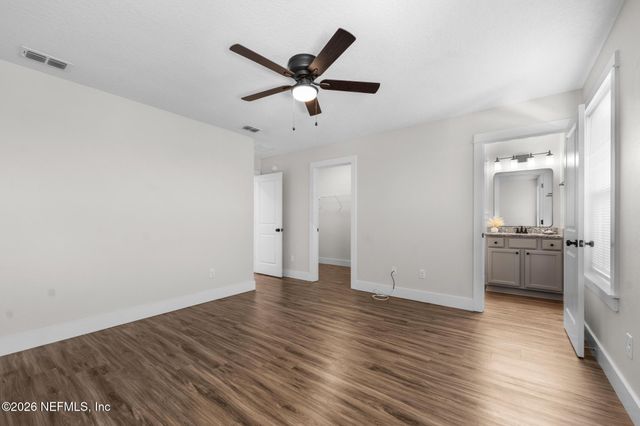 408 8TH Street S, Jacksonville Beach, FL 32250