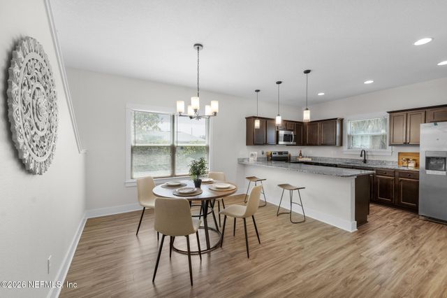 408 8TH Street S, Jacksonville Beach, FL 32250