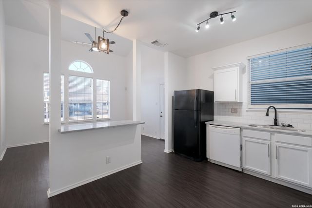 7714 Crown Ledge, San Antonio, TX 78251