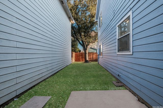 7714 Crown Ledge, San Antonio, TX 78251