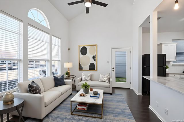 7714 Crown Ledge, San Antonio, TX 78251