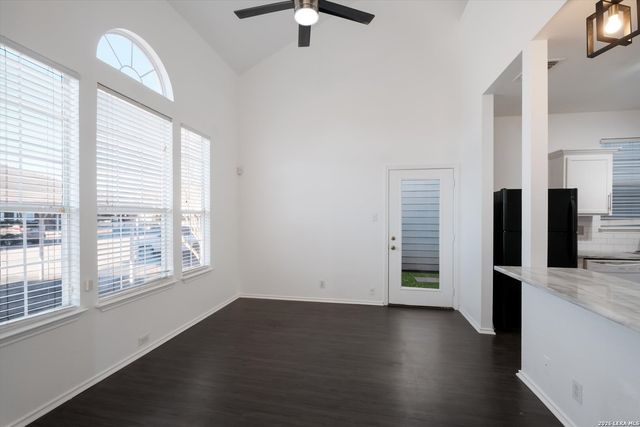 7714 Crown Ledge, San Antonio, TX 78251