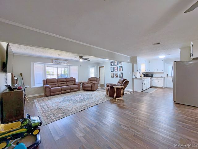 1245 Wright Street, Prattville, AL 36066