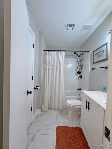 1245 Wright Street, Prattville, AL 36066