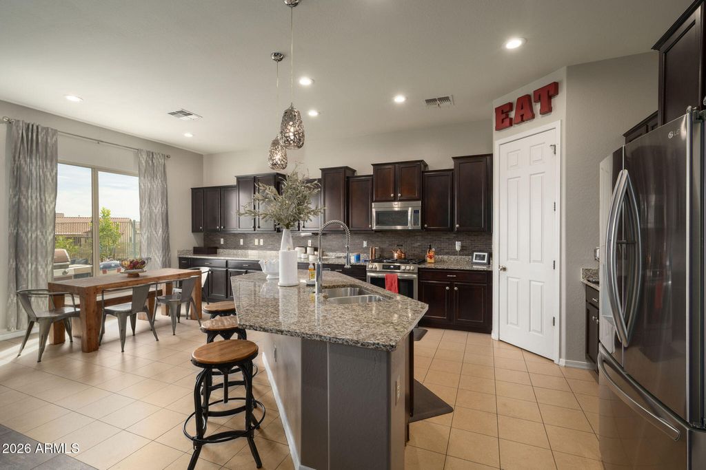 5913 E BRAMBLE BERRY Lane, Cave Creek, AZ 85331 — photo 2