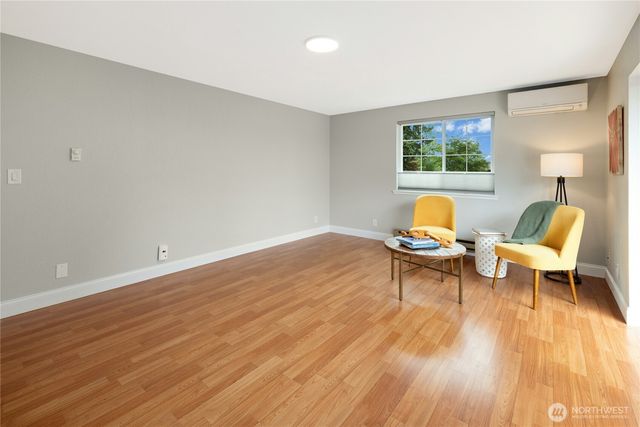 1044 NE Swanson Way, Poulsbo, WA 98370