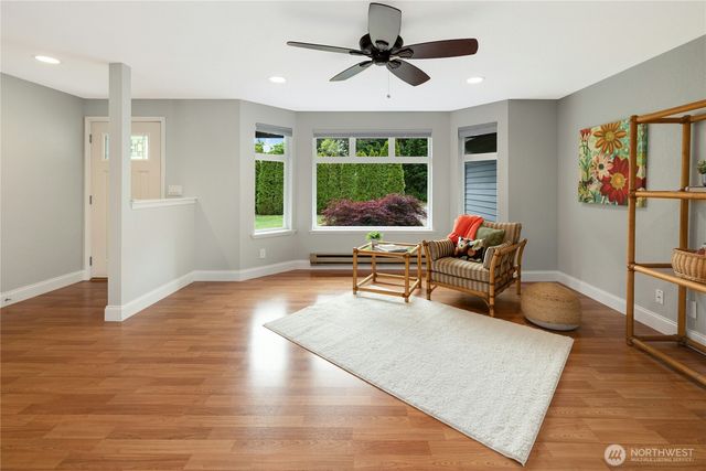 1044 NE Swanson Way, Poulsbo, WA 98370