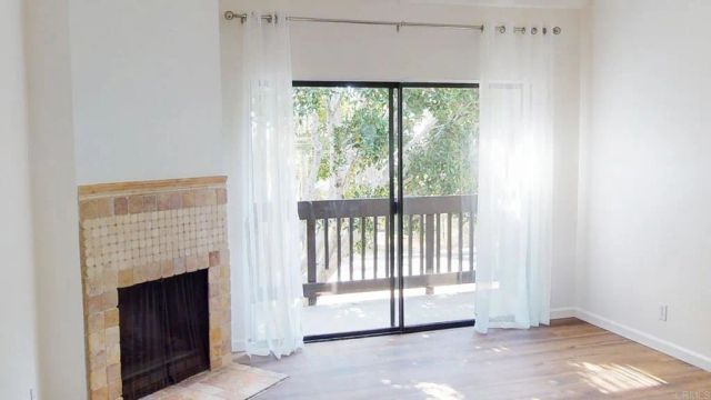 8340 Via Sonoma F, La Jolla, CA 92037