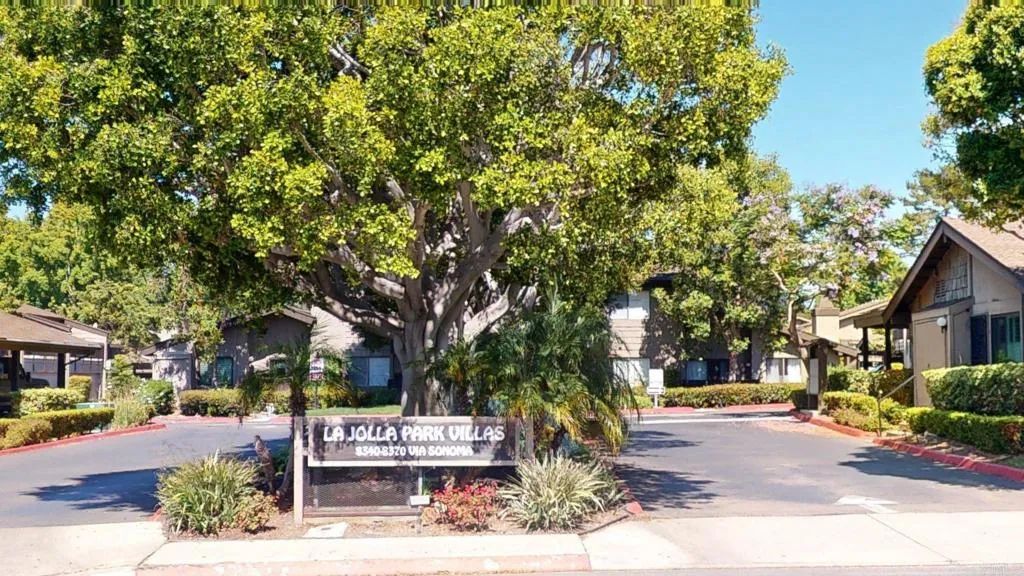 8340 Via Sonoma F, La Jolla, CA 92037