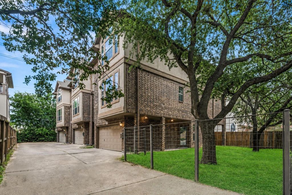 4018 Childress Street, Houston, TX 77005