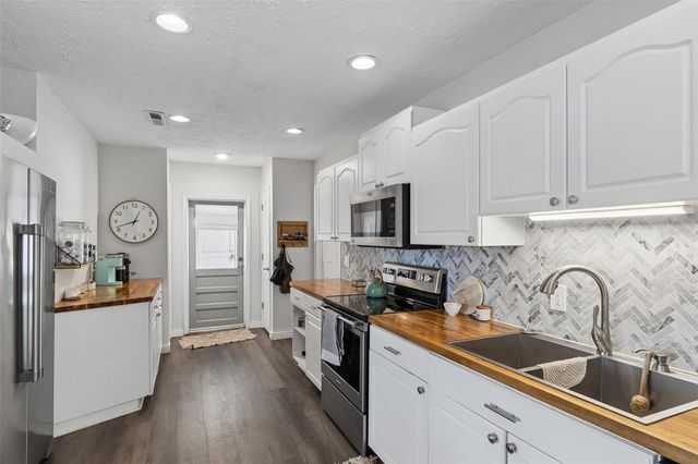 17129 RAINBOW TERRACE, Odessa, FL 33556