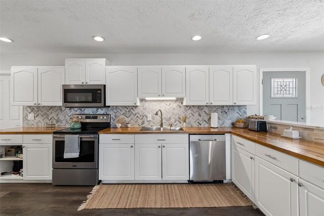 17129 RAINBOW TERRACE, Odessa, FL 33556