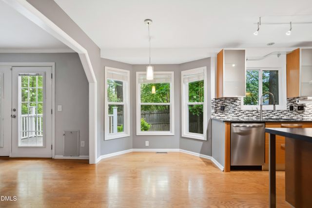 101 Pinehill Way, Cary, NC 27513