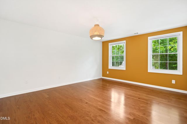 101 Pinehill Way, Cary, NC 27513