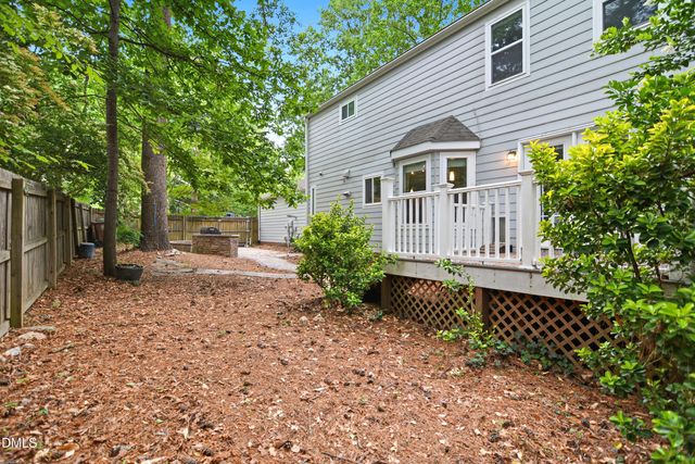 101 Pinehill Way, Cary, NC 27513