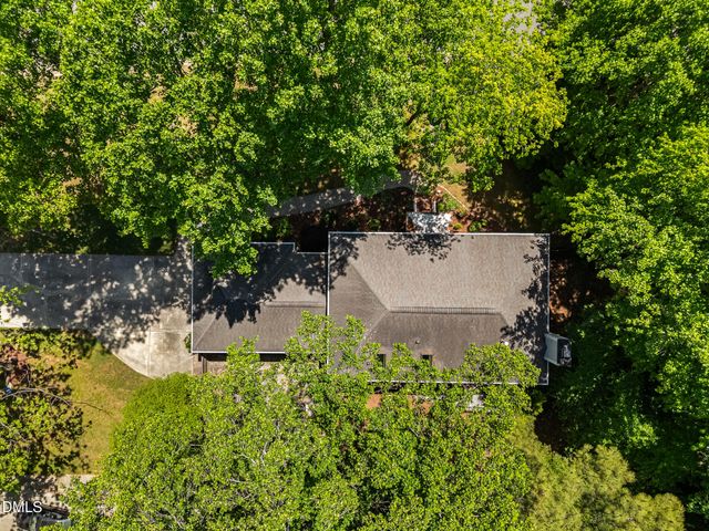 101 Pinehill Way, Cary, NC 27513