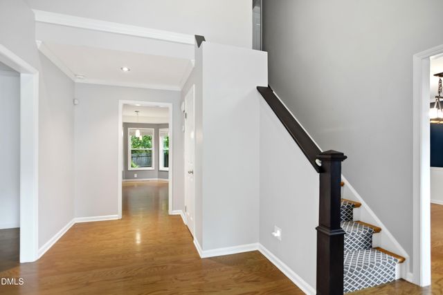 101 Pinehill Way, Cary, NC 27513