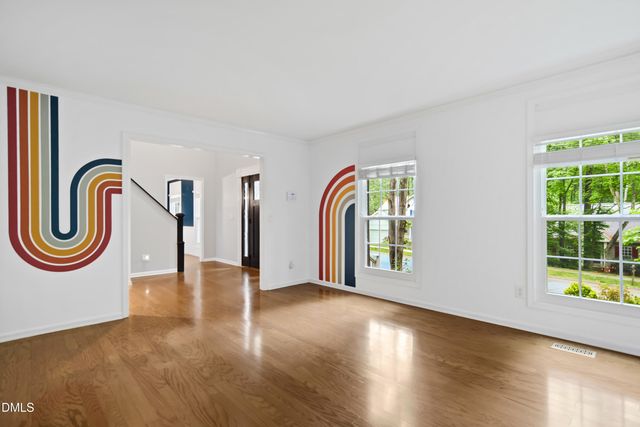 101 Pinehill Way, Cary, NC 27513