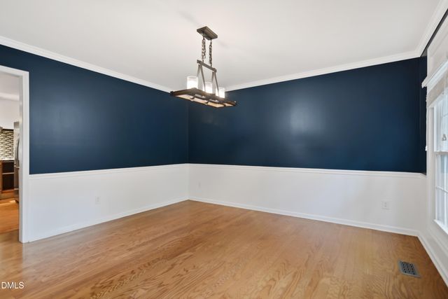 101 Pinehill Way, Cary, NC 27513