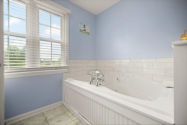 80 Lakeview Road, Stanford, KY 40484