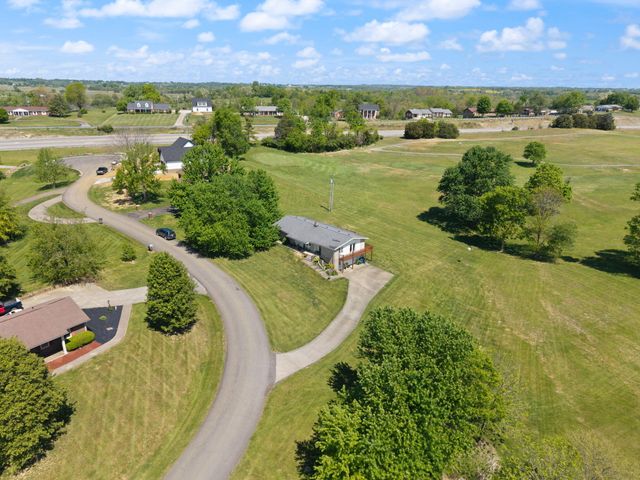 80 Lakeview Road, Stanford, KY 40484