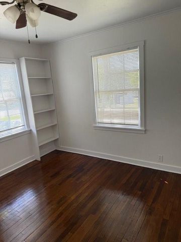 114 Colorado Street, League City, TX 77573