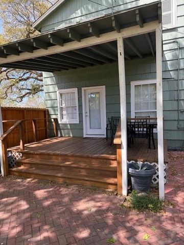 114 Colorado Street, League City, TX 77573