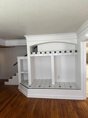 114 Colorado Street, League City, TX 77573