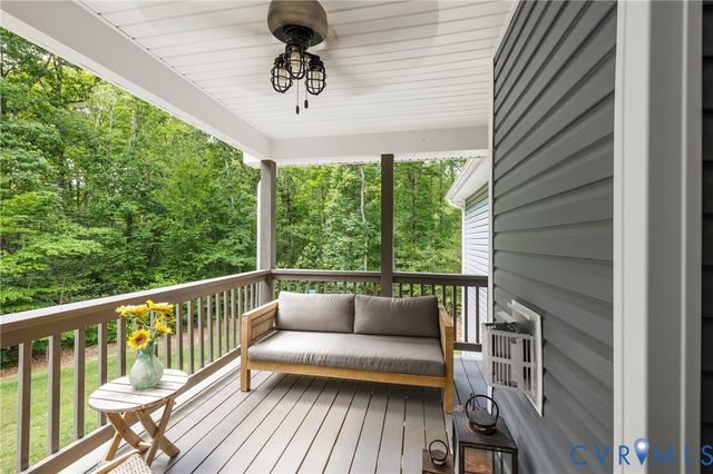 2803 Preston Park Way, Sandy Hook, VA 23153