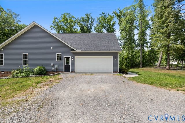 2803 Preston Park Way, Sandy Hook, VA 23153