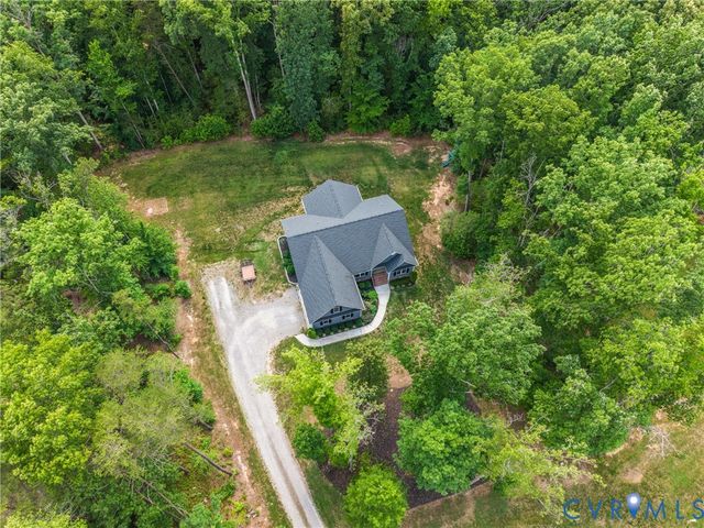 2803 Preston Park Way, Sandy Hook, VA 23153
