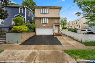 409 Washington Street, Carlstadt, NJ 07072