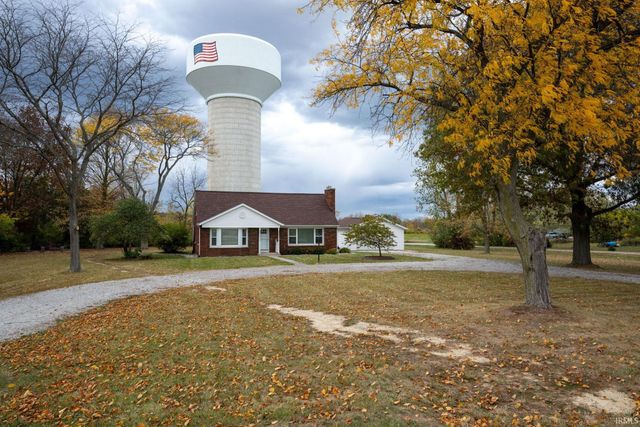 10814 Lower Huntington Road, Roanoke, IN 46783