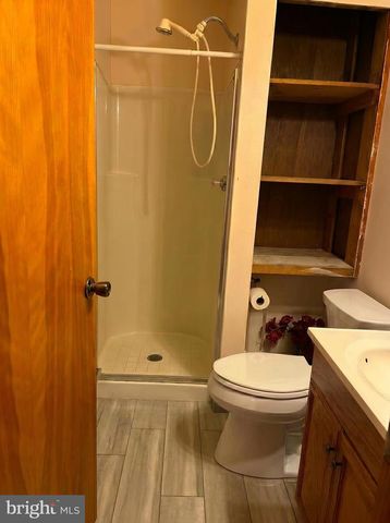 890 STONEY POINT RD, East Berlin, PA 17316