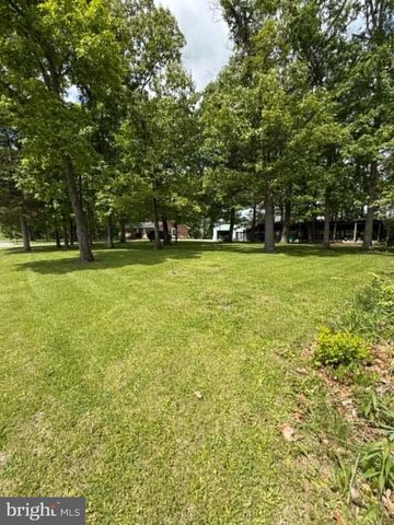 890 STONEY POINT RD, East Berlin, PA 17316