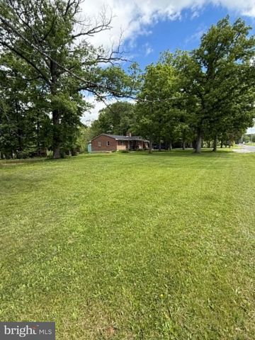 890 STONEY POINT RD, East Berlin, PA 17316
