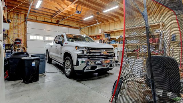 32 Hevron Road, Santa Claus, IN 47579