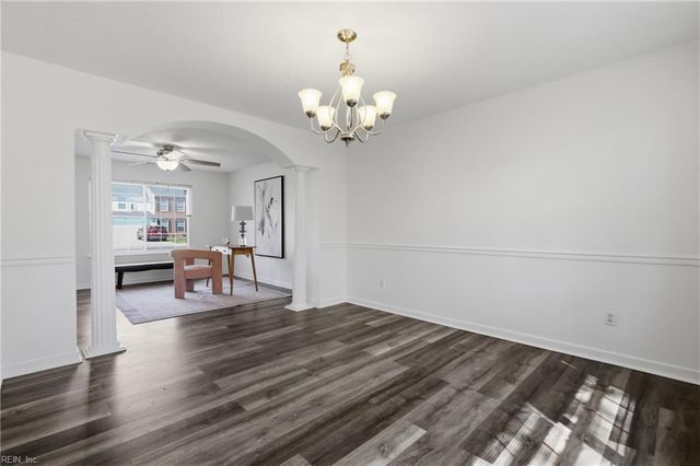 813 Sheffield ST, Hampton, VA 23666