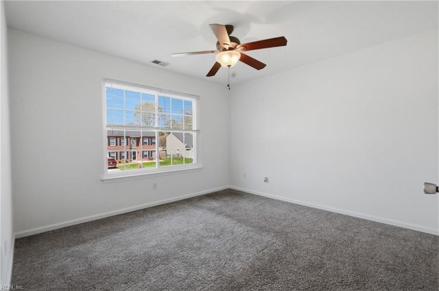 813 Sheffield ST, Hampton, VA 23666