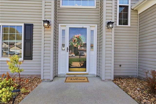 813 Sheffield ST, Hampton, VA 23666