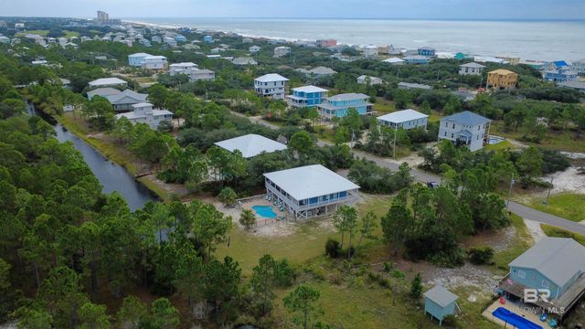 6711 Driftwood Drive, Gulf Shores, AL 36542