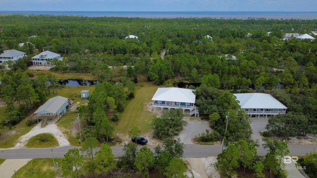 6711 Driftwood Drive, Gulf Shores, AL 36542