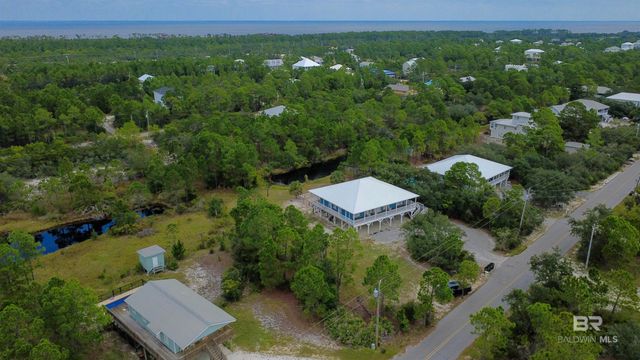 6711 Driftwood Drive, Gulf Shores, AL 36542