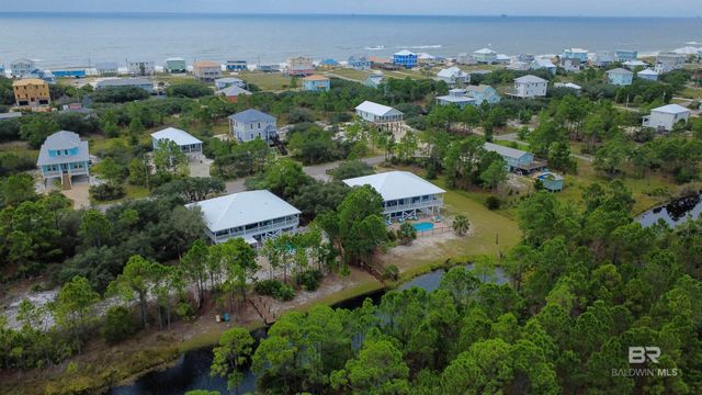 6711 Driftwood Drive, Gulf Shores, AL 36542